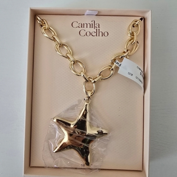 💛🔹️Camila Coelho🔹️beautiful Viral SHINY STAR medallion pendant 18" Necklace - Picture 3 of 9